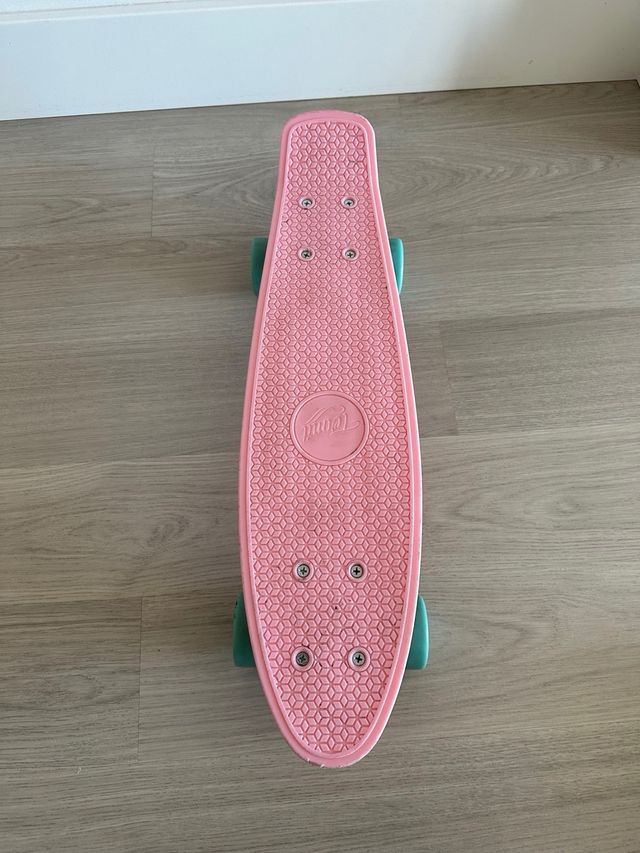 Mini skateboard