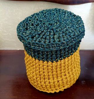 cestino con coperchio