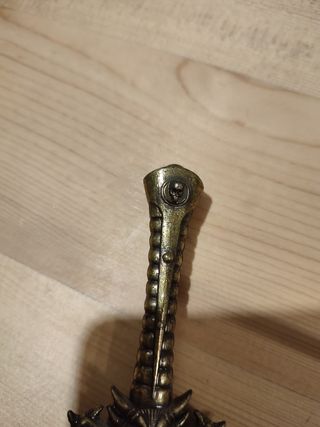 Piccola spada giocattolo da esposizione