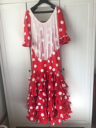 Traje de flamenca + complementos