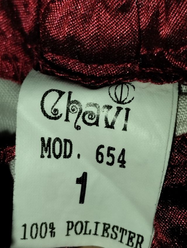 Pantalón color burdeos para bebés