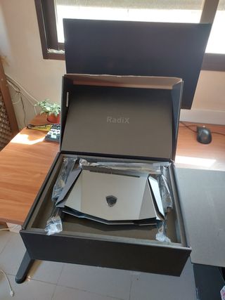 Router msi RadiX AXE6600
