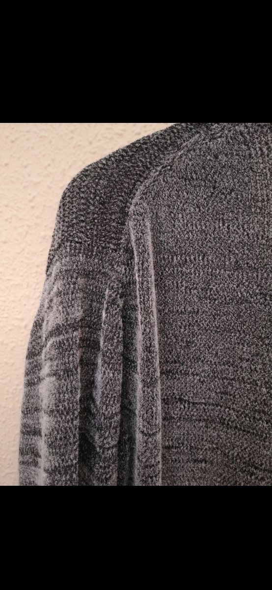 Chaqueta mujer talla G (50-52) de Cortefiel.