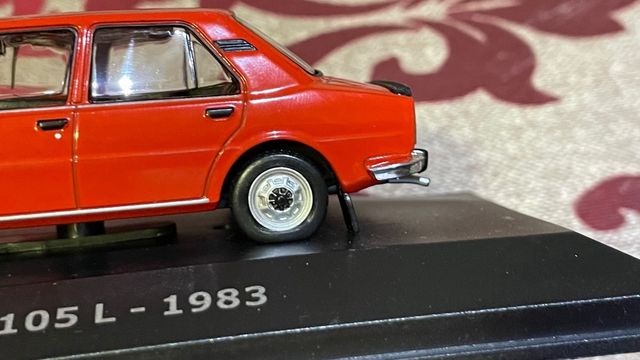 (!)
 Škoda 105 L - Ixo Grecia 1/43