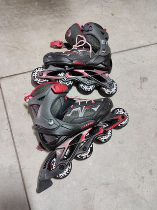 pattini a rotelle con protezioni