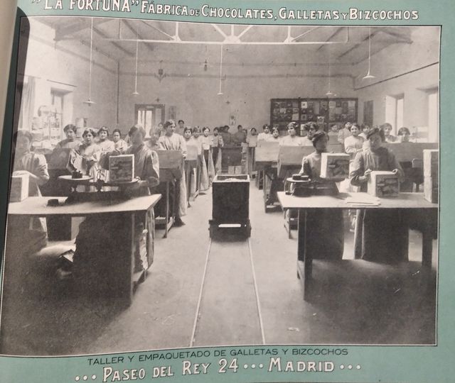 CATALOGO DE ANTIGUA FÁBRICA DE GALLETAS 