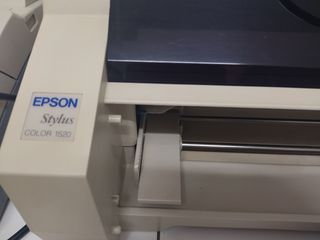Impresora Stylus color 150.
