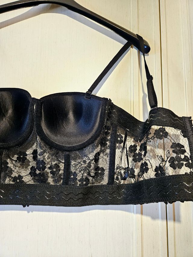 Bustier pizzo nero