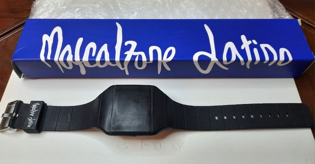 Orologio digitale touch screen