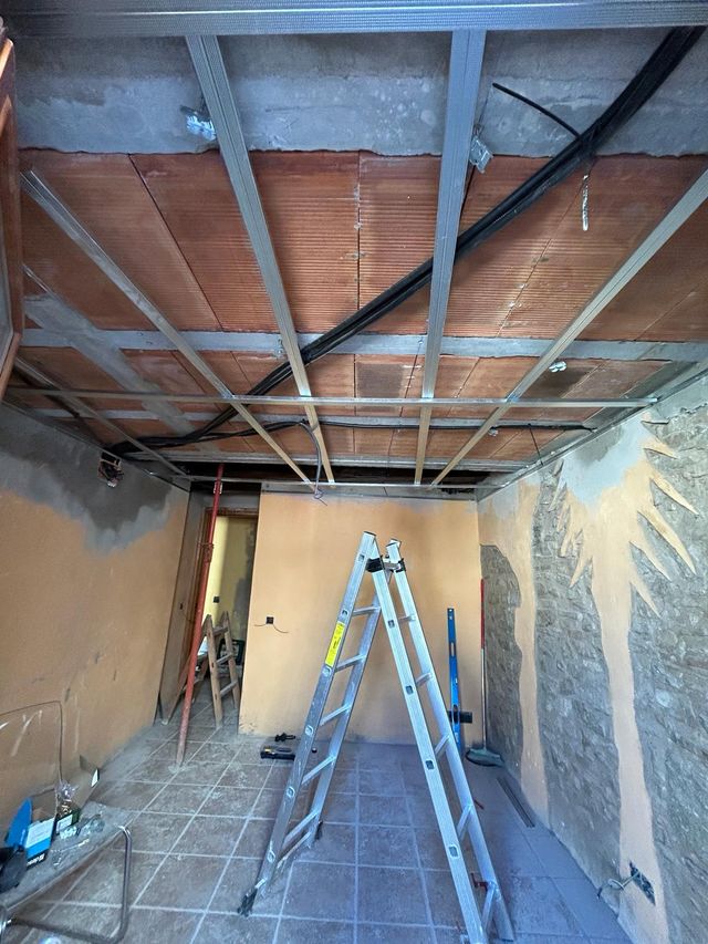 Pladurista, trabajamos con el pladur.