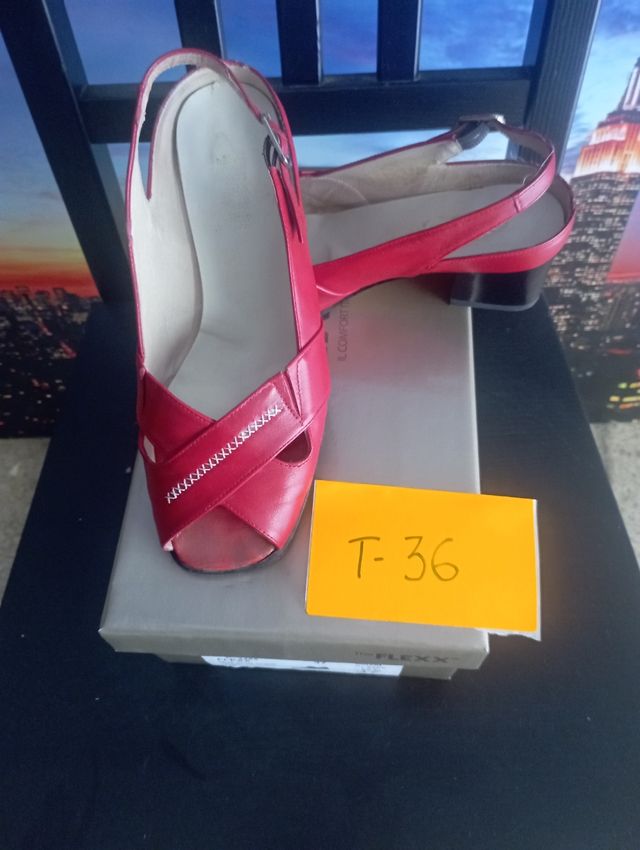 Zapatos en buen estado.