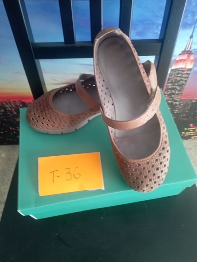 Zapatos en buen estado.