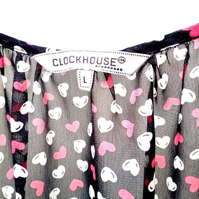 Nuova, inedita BLUSA con cuori.