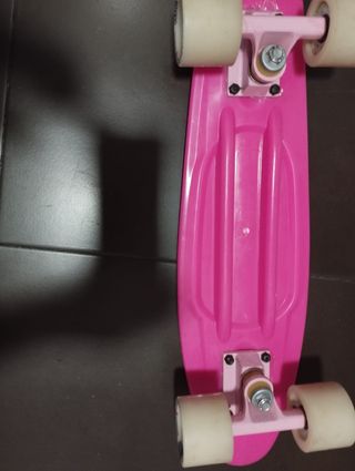 monopatín niña como nuevo