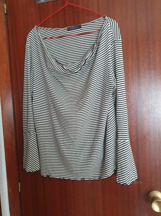 Camiseta a rayas de Violeta by Mango
