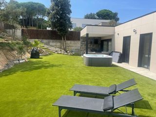 viviendas  modulares  ,  chalet ,  adosado ,,