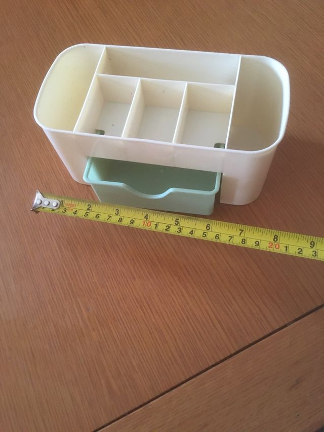 Organizador maquillaje o escritorio