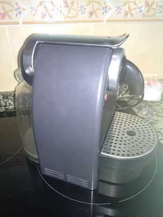Piezas repuesto Nespresso, tengo la cafetera compl