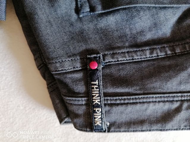 Jeans Think Pink 