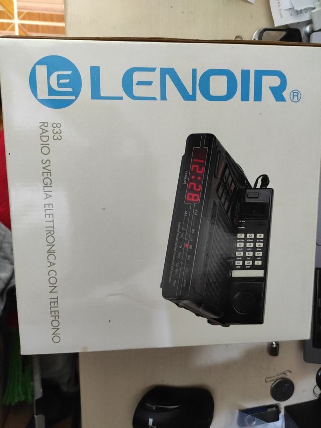 Radiosveglia Lenoir vintage