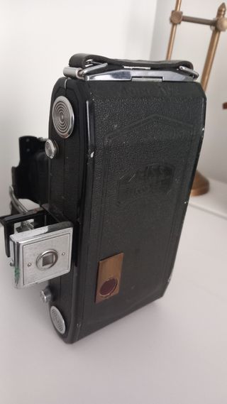 Camara fuelle foto Zeiss Ikon Nettar