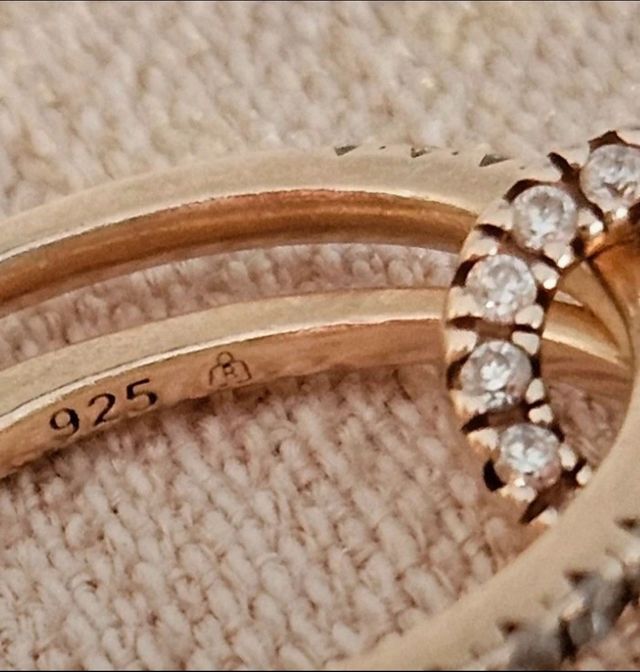 Anillo circonitas plata de ley 925