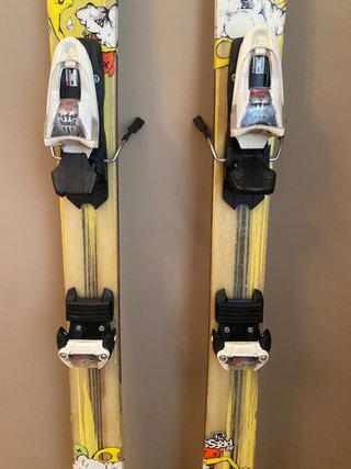 ESQUIS FREESTYLE K2 159