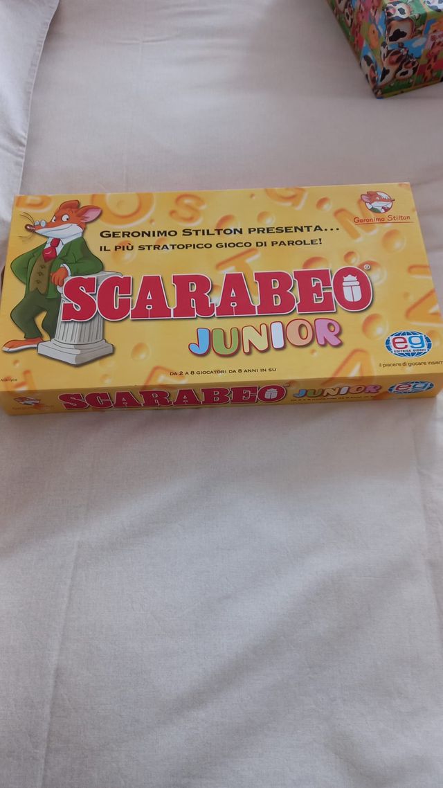 gioco da tavolo scarabeo di Geronimo Stilton