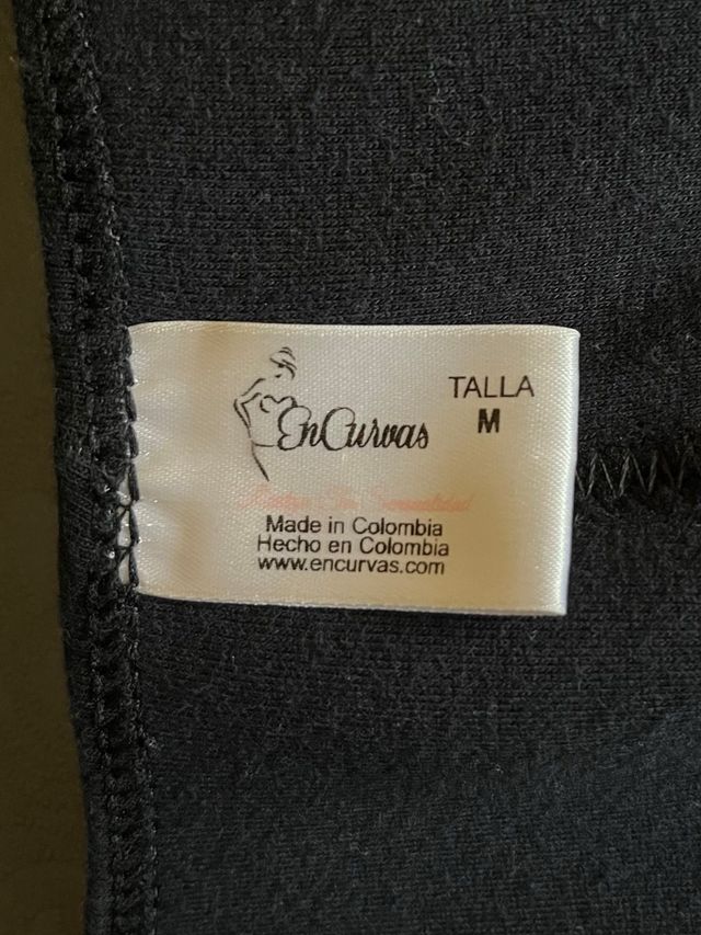 Intimo contenitivo modellante