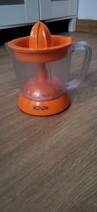 Exprimidor eléctrico