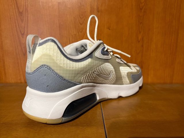 NIKE AIR MAX 200 SE NUEVAS T44,5