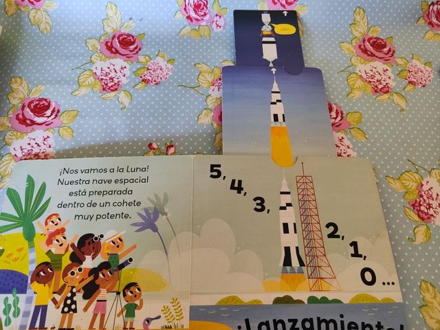 ¡A la luna! Una aventura interactiva. 