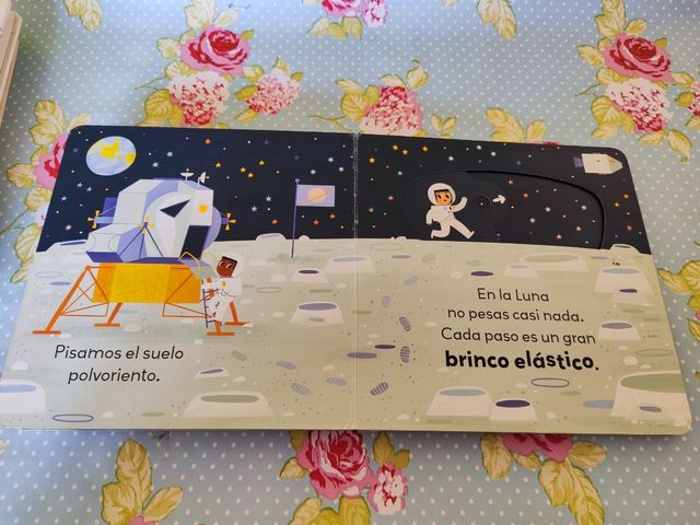 ¡A la luna! Una aventura interactiva. 