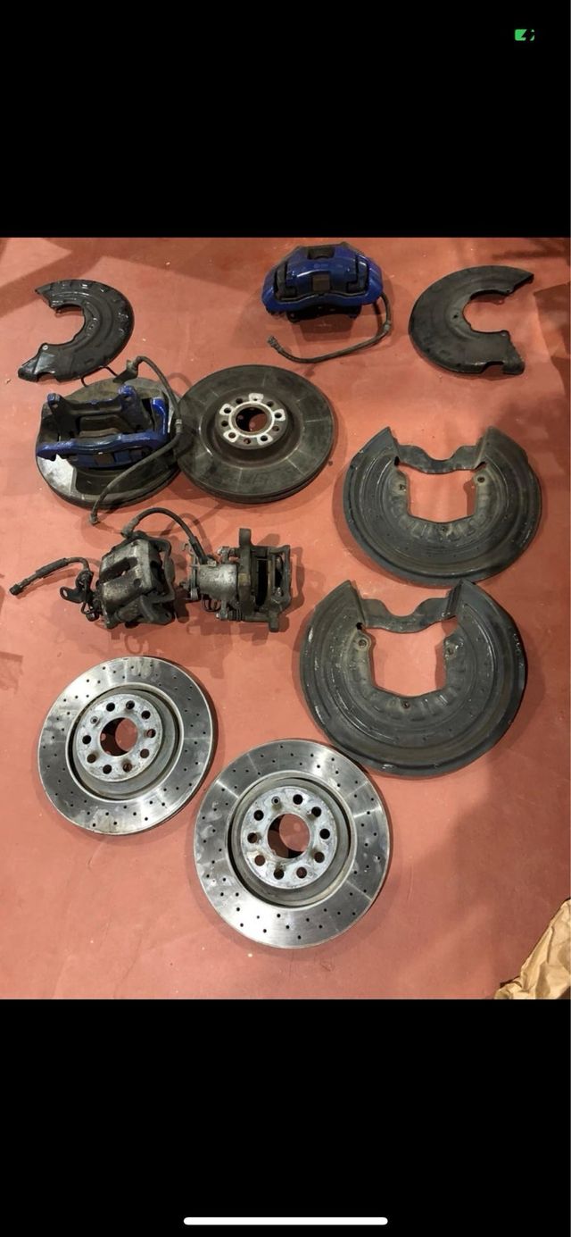 Frenada delantera golf v R32