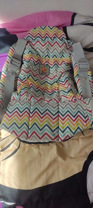 Mochila portabebes ergonómica tuc tuc