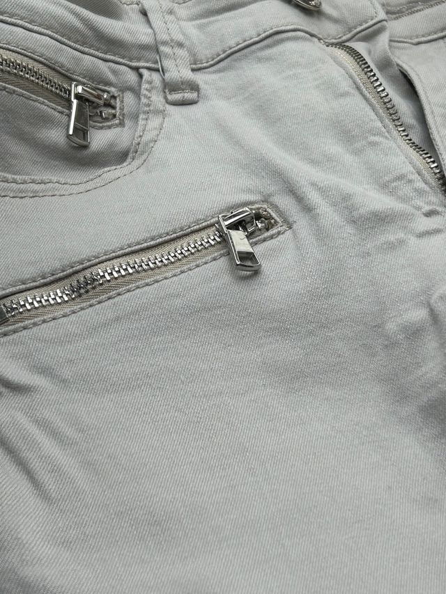 Skinny jeans beige STRADIVARIUS