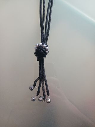 Collana lunga nera