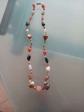 Collana pietre colorate