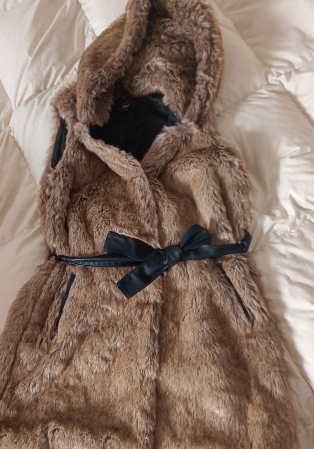 Ecopelliccia smanicata