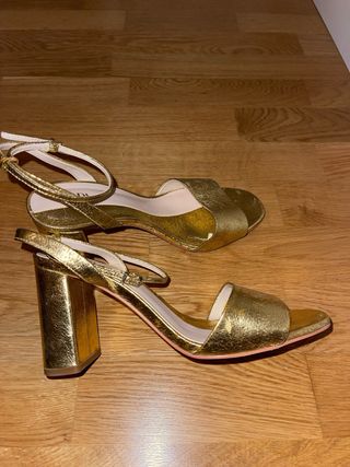 Zara Sandallas de Tacon Dorados 39