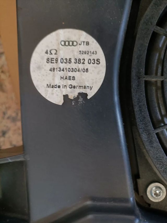 Altavoz subwoofer amplificador audi a4