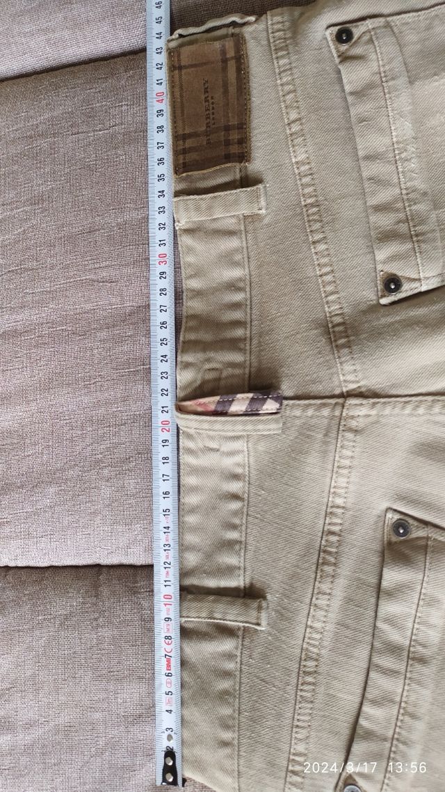 Pantalone Burberry Uomo. tg.33