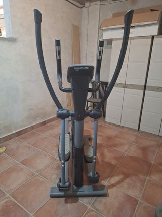 Bicicleta Elíptica Flow Fitness DCT2500i
