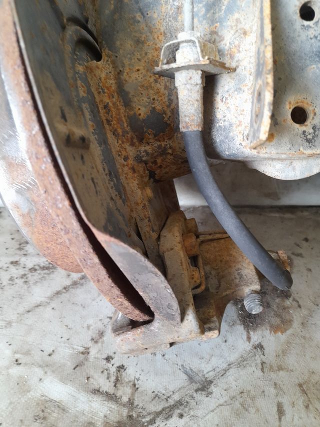 Bmw e21 puente trasero discos y pinzas