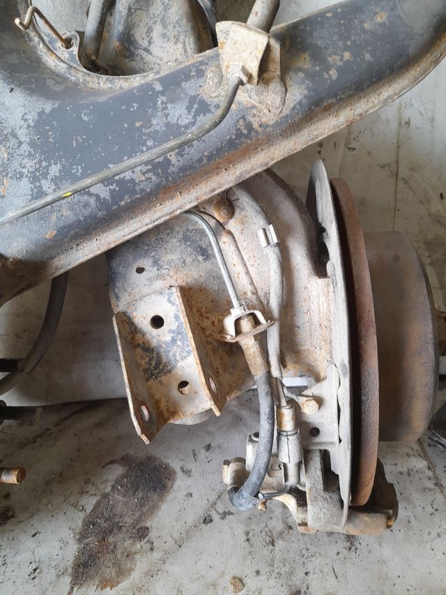 Bmw e21 puente trasero discos y pinzas