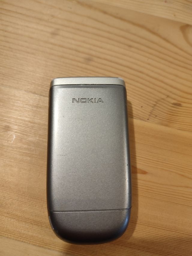 Nokia 2760
