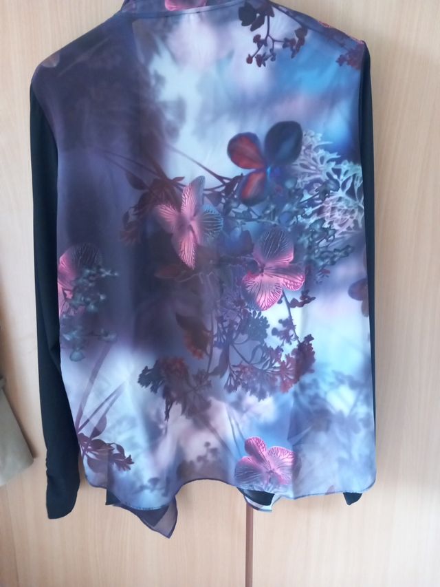 Casacca con orchidee