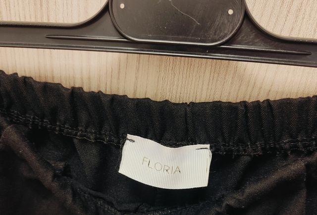 Pantalone nero fashion