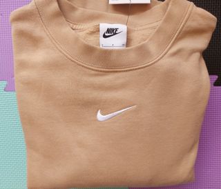 Chándal Nike oversize camel nuevo