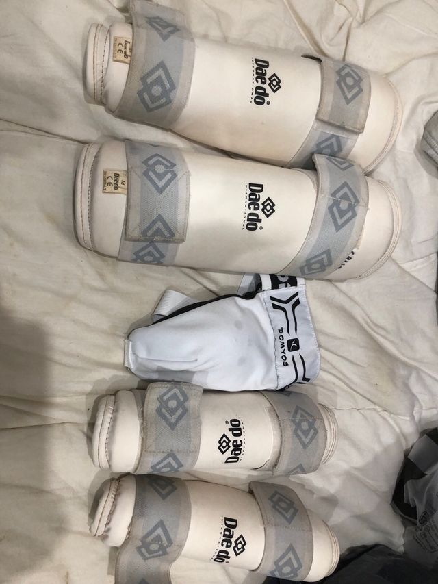 Protectores antebrazo, espinillera y coquilla